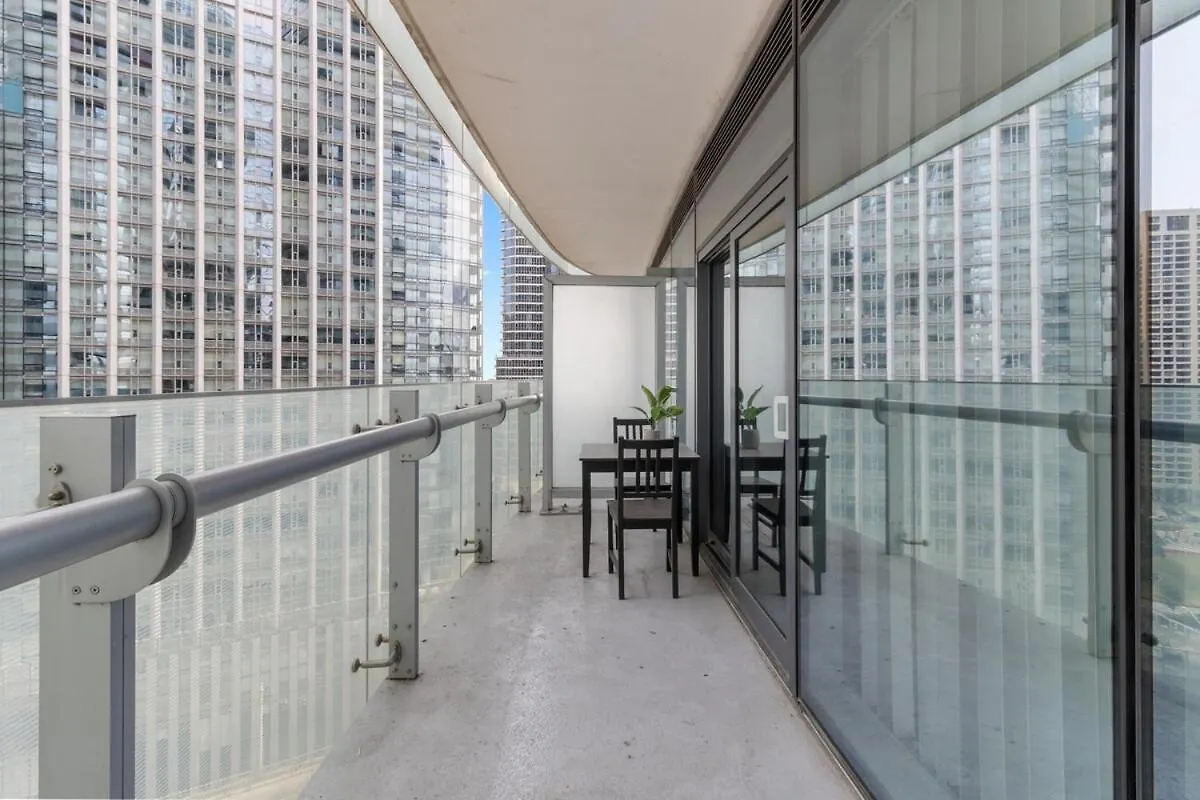 Rustic Dt Condo 1 Bed & Sofabed Toronto Apartment