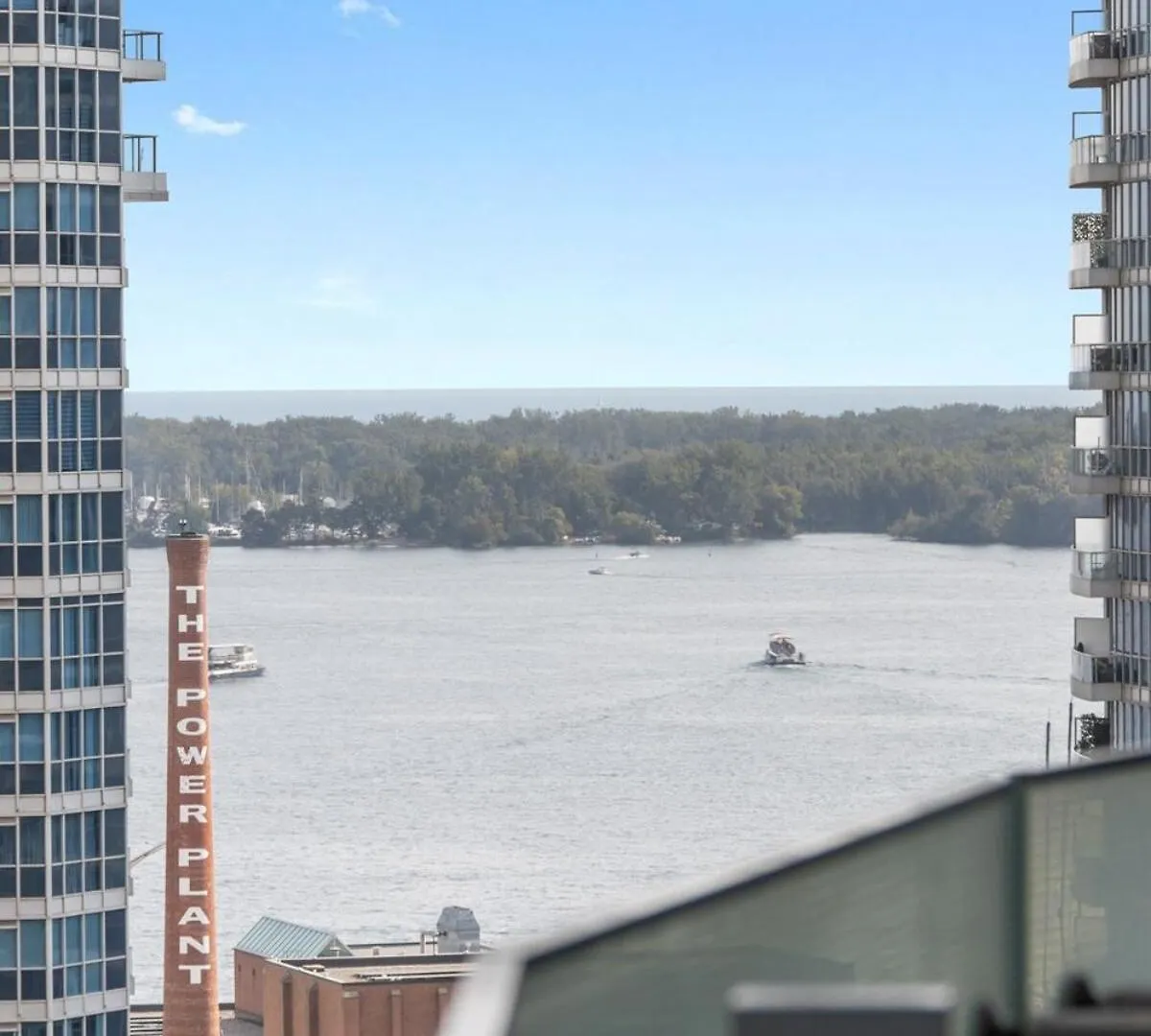 Rustic Dt Condo 1 Bed & Sofabed Toronto Daire